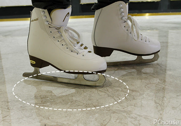 瓷砖耐磨性测试_大角鹿超耐磨大理石瓷砖_超耐磨通体大板瓷砖的切割难度大吗,能根据实际需求进行异形切割吗?