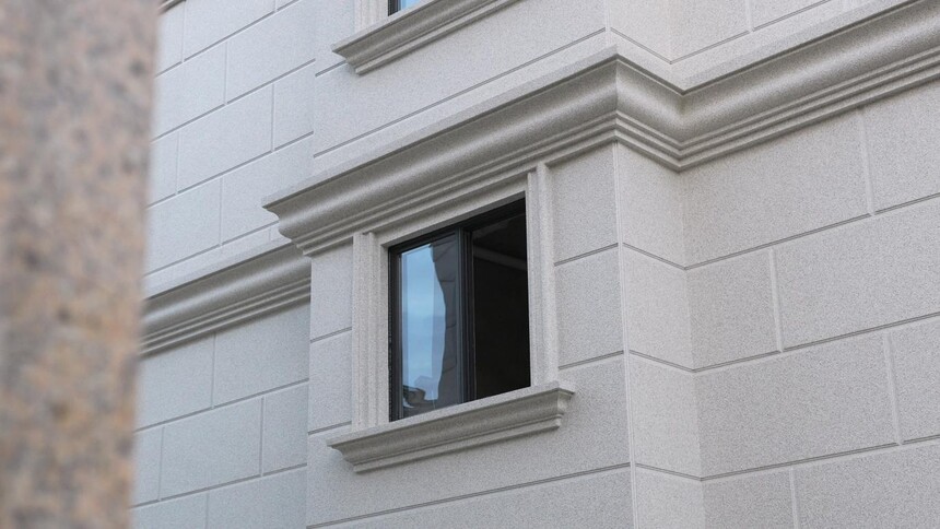 奢石系列瓷砖的仿石纹理逼真度高吗,如何辨别其质量好坏?_高端住宅外墙仿石漆_别墅外墙仿石漆品牌