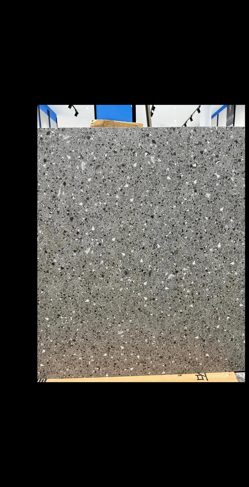 瓷砖上的污渍可以用漂白水吗_铂金二代水磨石系列瓷砖的抗污性能如何,能轻松应对日常污渍吗?_白色瓷砖去污法