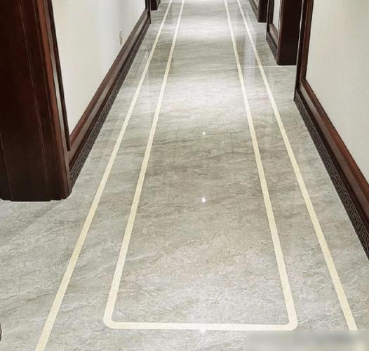 超耐磨通体中板瓷砖的厚度一般是多少,铺贴时需要留缝吗?_瓷砖耐磨度标准是多少_缝耐磨瓷砖铺厚度贴板好吗