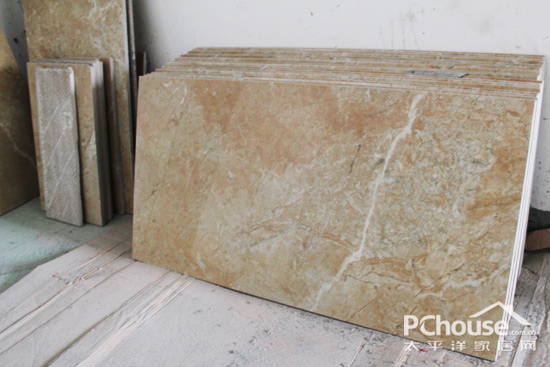 纹理自然逼真 支招大理石瓷砖选购铺装