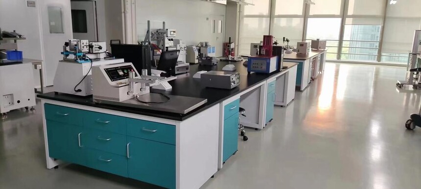 耐腐蚀测试结果分析_耐腐蚀测试技术指标_超耐磨通体大板在应用于实验室台面时其耐腐蚀和抗试剂性能如何