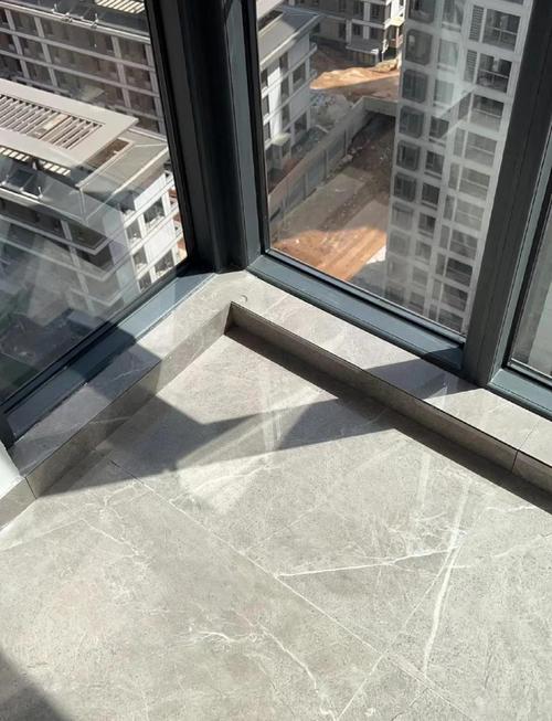 石材抛光蜡的使用方法视频_石材抛光蜡对人有什么危害_天鹅绒系列 750x1500MM 抛蜡轻奢石 别墅阳台 抛蜡光泽耐候性 施工户外防护处理