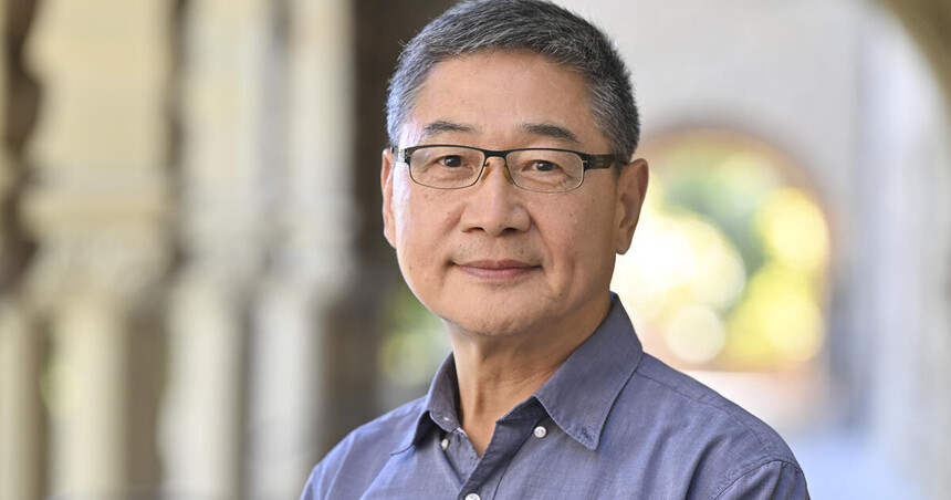 Xueguang Zhou_0.jpg