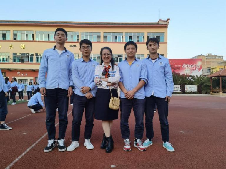 1789885073234275.png 890d55f0-92cd-4dca-8192-75470c0d1eb1.png