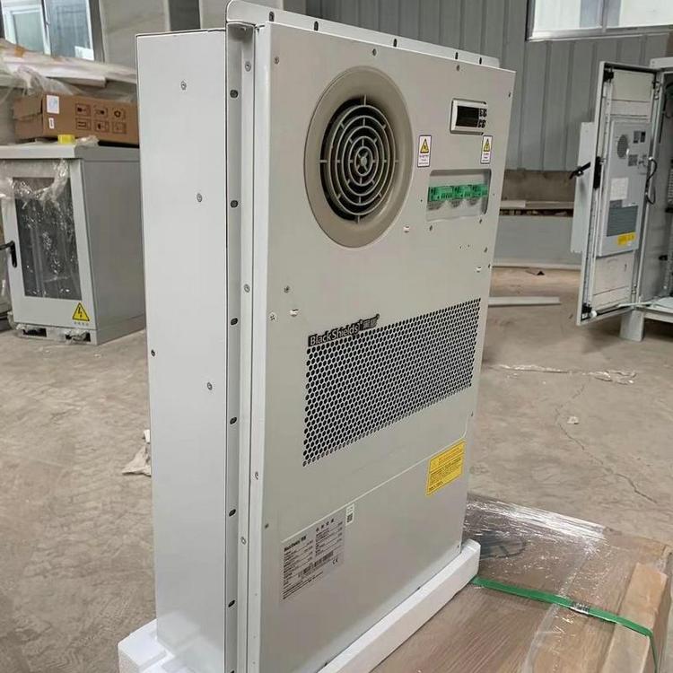 ����ͨ�Ż���5G��վ����_650*650*2000mm�������_650/650/1200�ߴ�����ͨ�Ż���