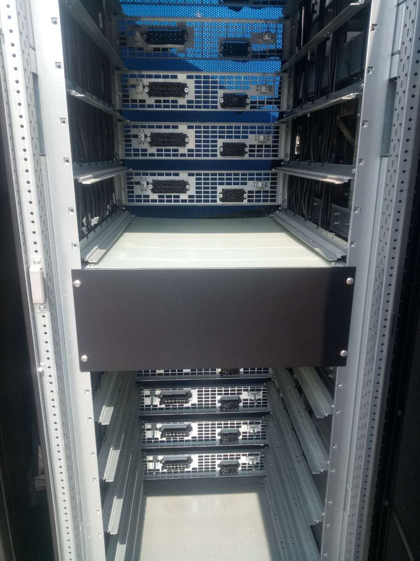 1578014800248704.jpg ia_900000009.jpg