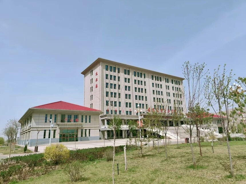 1745893499658382.jpg 0c146c55d4a68507ba00b2da799e7eba.jpg