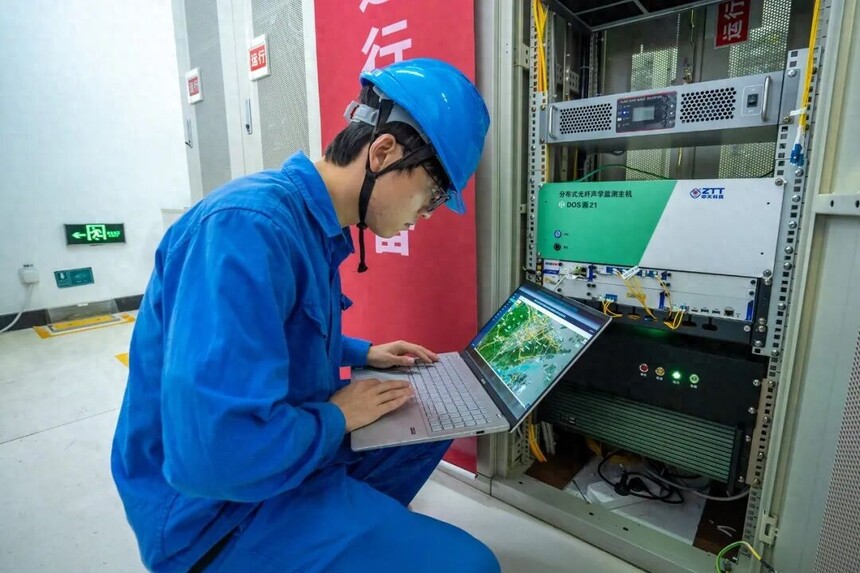 ���ڷֲ�ʽ�⴫�м����������·�ۺϷ��ּ��װ��_opgw��������_�����·���ּ��װ��