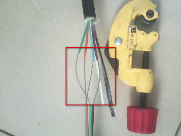 光纤切割方法_室外光缆_光缆剥除技巧