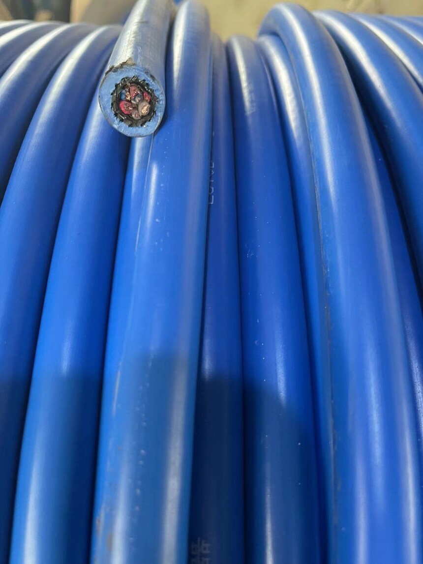 GYXTW4芯中心束管室外通讯光缆_矿用阻燃光缆安标认证_室外光缆发展趋势