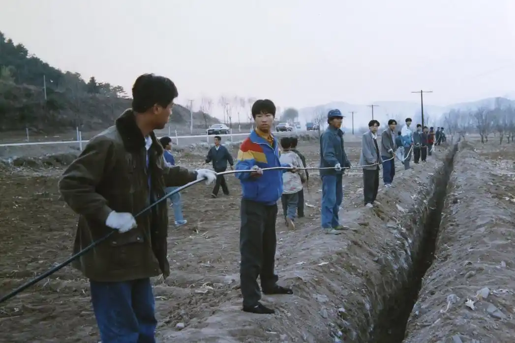 ͨ�Ź��˷�չ����_�й����˲�ҵ����_���ڹ�����ҵ��Ѷ