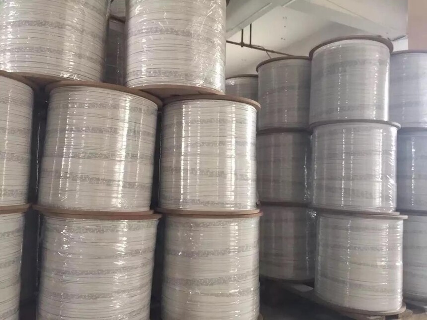 �й���ȹ��˲�ҵ_���ڹ�������_���˼۸��½�ԭ��