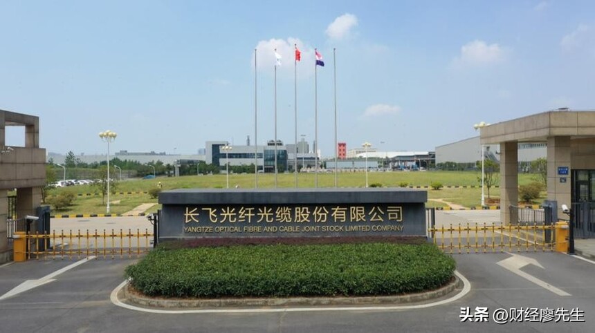 ���ͨ�Ź��˹�����ͷ��ҵ_����ͨѶ5G��ģ����_ֱ����³�������