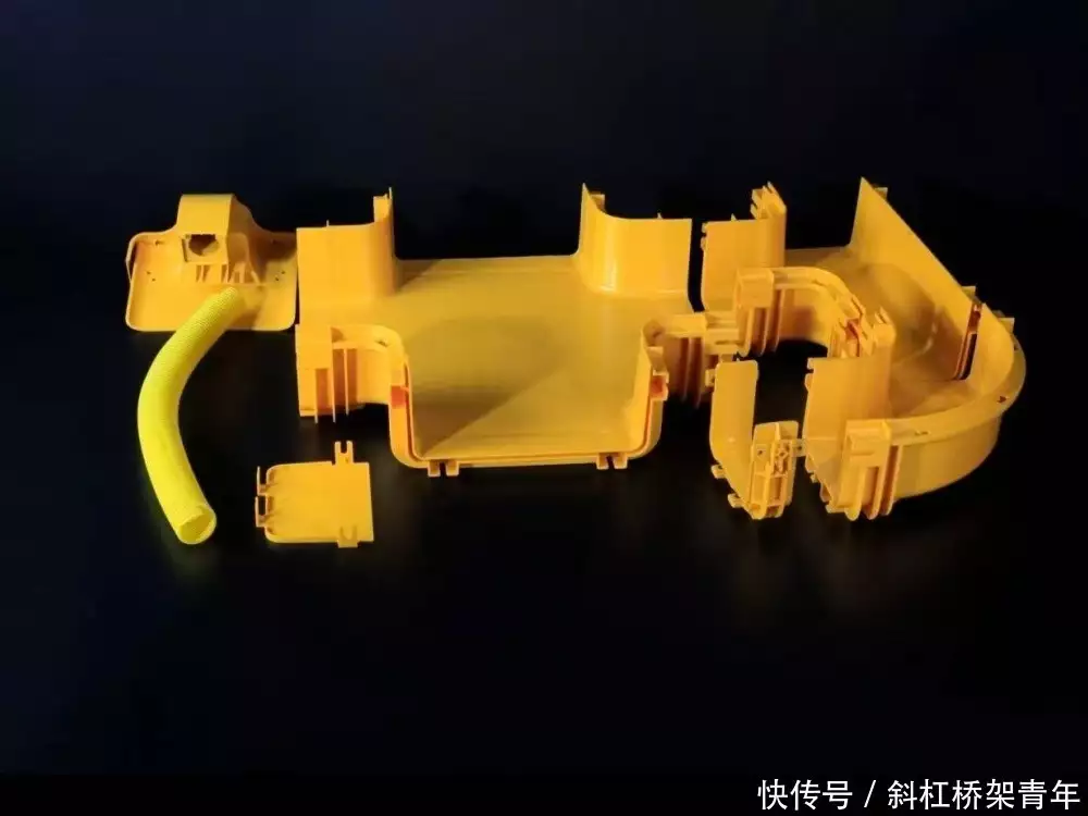 室外光缆生产厂家_光纤槽道技术指标_阻燃性能_电气性能_环境适应性_光纤槽道生产厂家_可靠性_安装效率_运维便利性