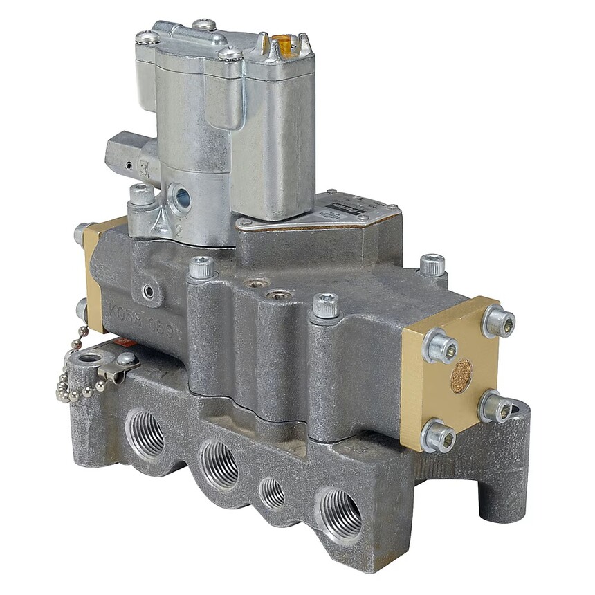 1751245715876646.jpg Valvair-II_pneudirctrl_valve_zm.jpg