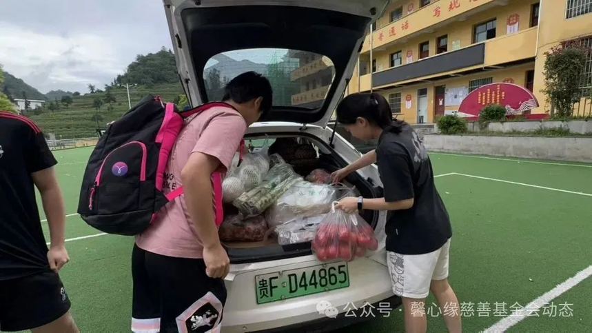 1754270995403193.png 219bf7d0-5050-4e7a-ae76-a4eab786d1e7.png