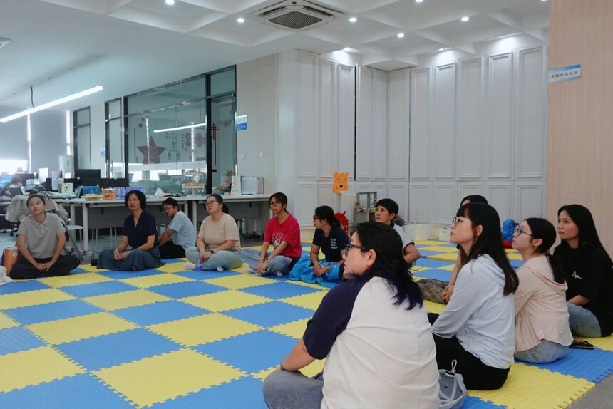 1760000475216063.jpg b1790a2b9219d6881e7e1c8418ee4d53.jpg