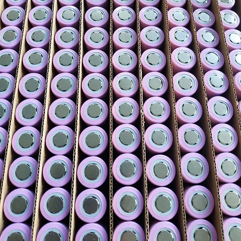 18650-2200mAh-0.5C3.jpg