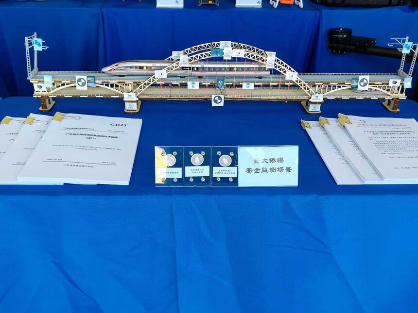 1765504818262462.jpg 8f81d168017a10272e324c51059c4475.jpg