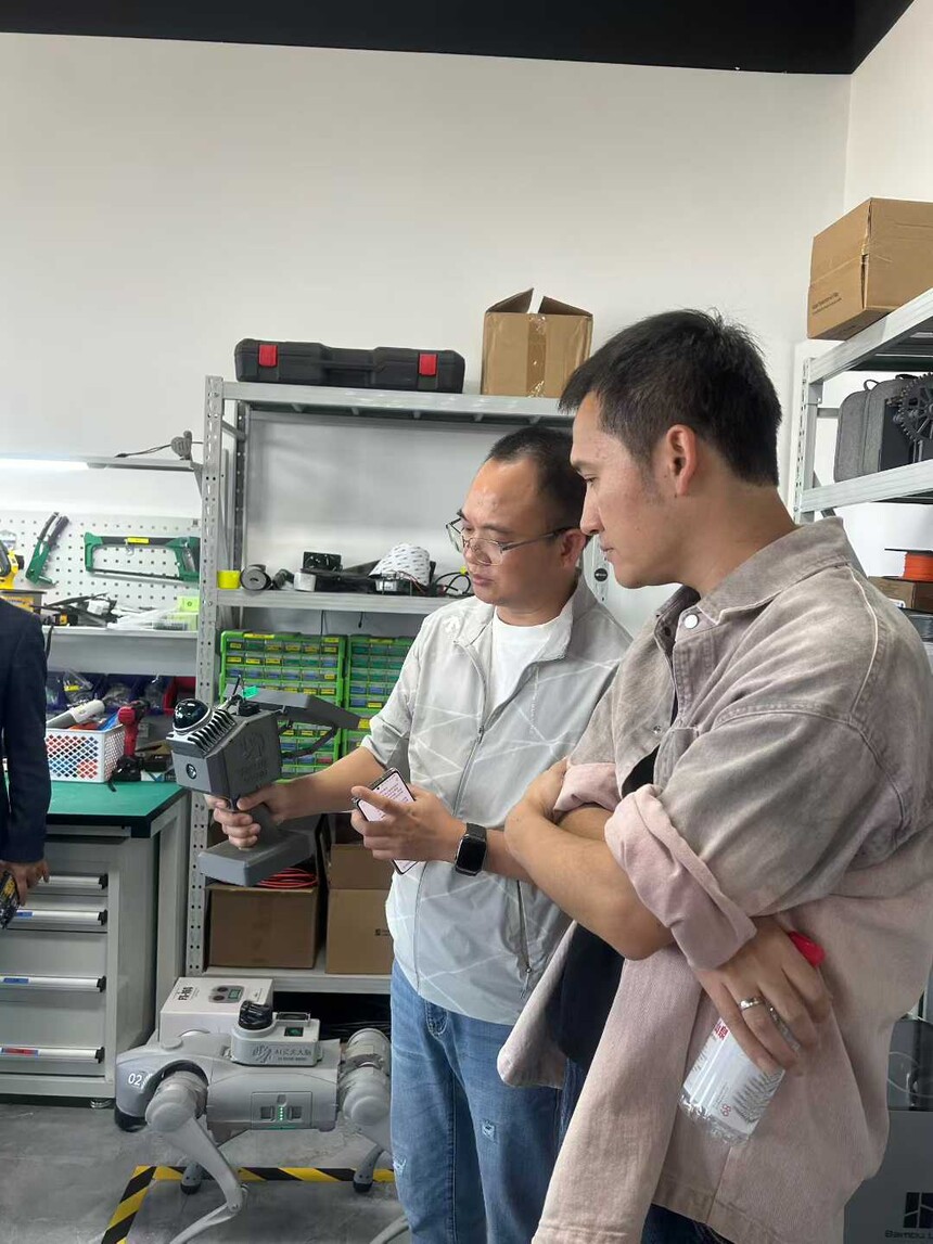 1765504842705358.jpg 6c3b45d87c193c61b0a73c20f230e8f3.jpg