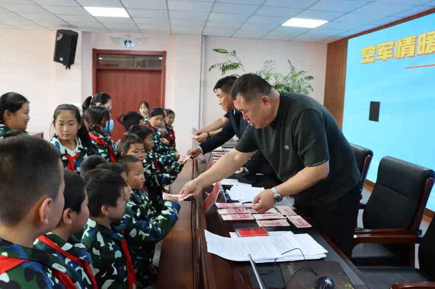 1763708878594758.jpg e8f5e617ff11ef4a76ed4b7b8f803aa8.jpg