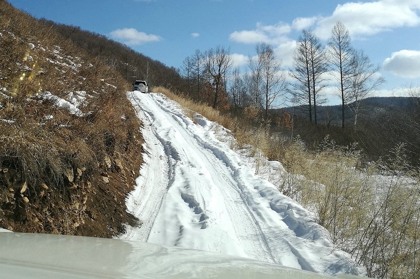 1521843026652548.jpg 22 爬雪坡.jpg