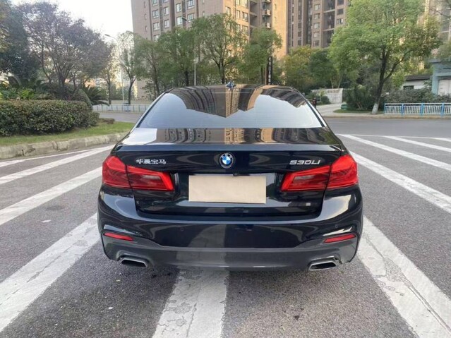 2019 5ϵ 530Li  M˶װʱ201908 