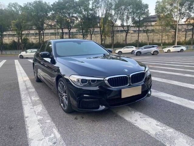 2019 5ϵ 530Li  M˶װʱ201908 